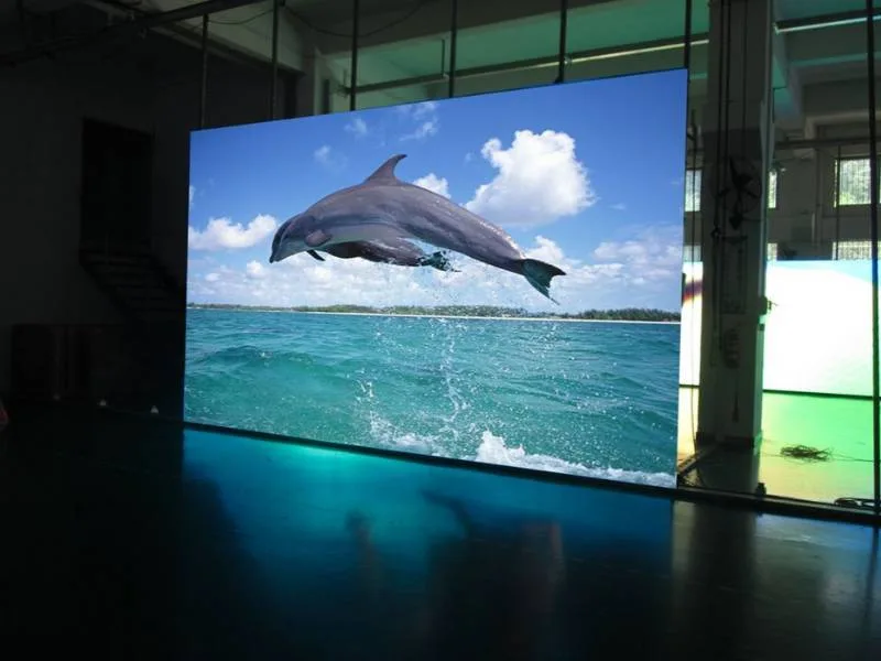 thi cong man hinh led4