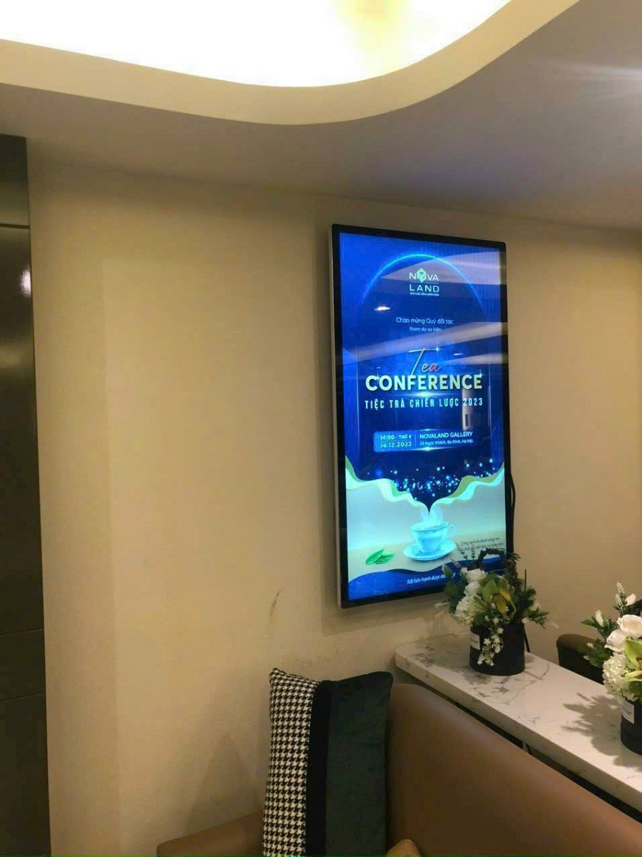 Màn Hình Quảng Cáo Treo Tường 55 Inch Arirang AR - DS5511 3 Man Hinh Quang Cao Treo Tuong 55inch Cong Ty
