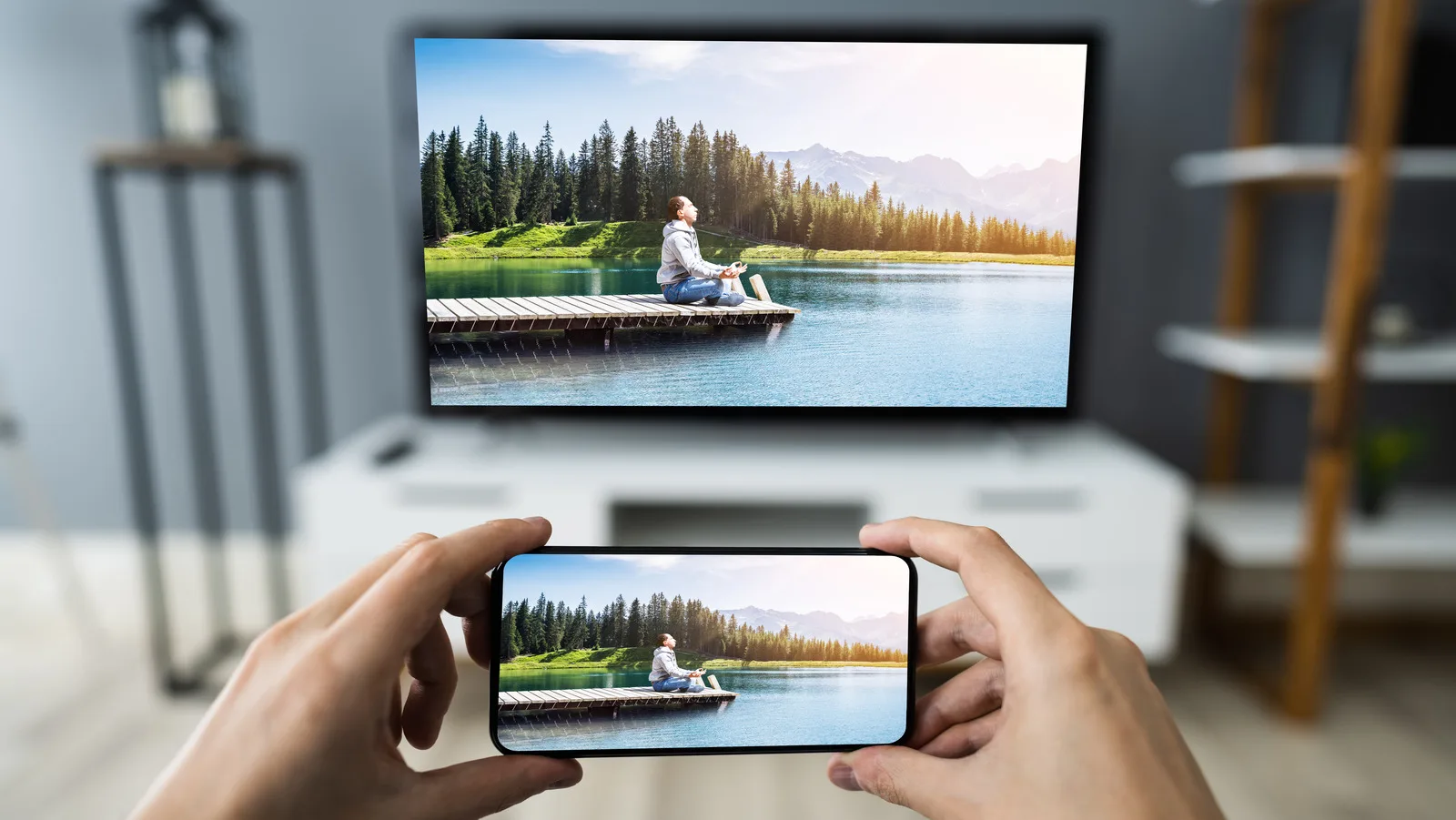 Top 15+ cách kết nối tivi với điện thoại siêu đơn giản tại nhà 3 Top 15+ cách kết nối tivi với điện thoại siêu đơn giản tại nhà 3